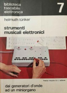 covpertina del volume riparazione strumenti musicali elettronici
